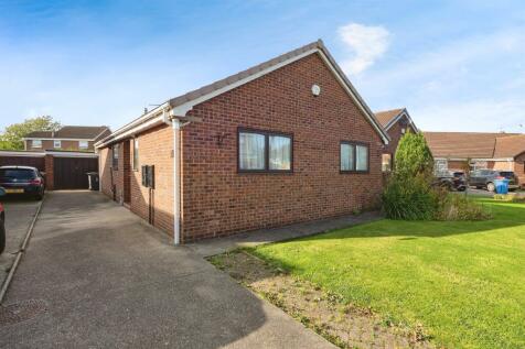 2 bedroom detached bungalow for sale