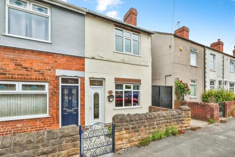 2 bedroom end of terrace house for sale