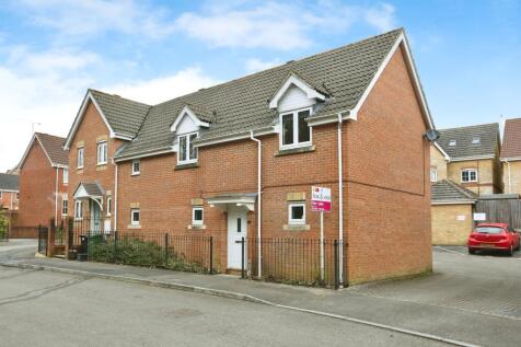 2 bedroom house for sale