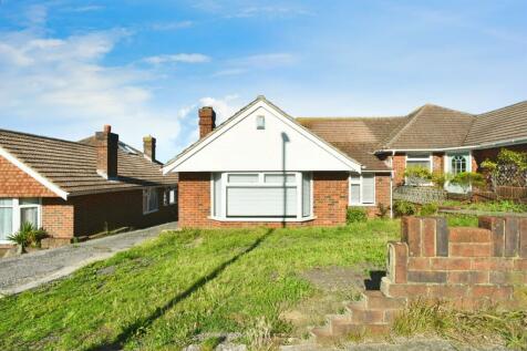 3 bedroom semi-detached bungalow for sale