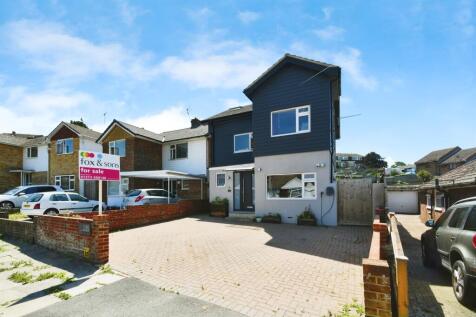 4 bedroom semi-detached house for sale