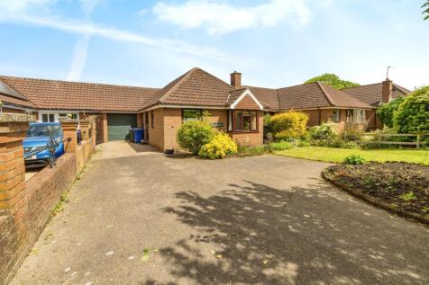 3 bedroom bungalow for sale