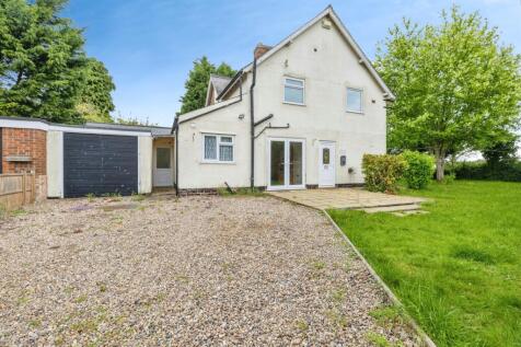 2 bedroom semi-detached house for sale