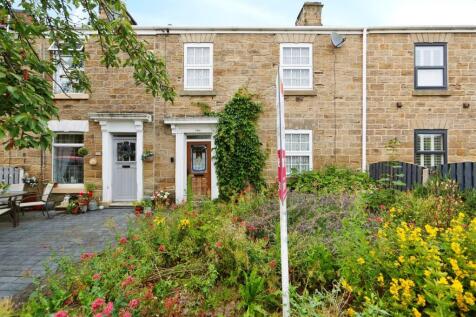 3 bedroom town house for sale