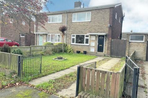 2 bedroom semi-detached house for sale