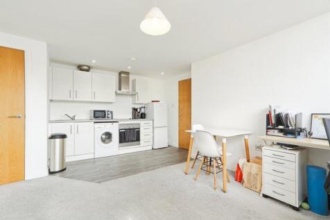 1 bedroom flat for sale