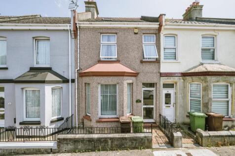 4 bedroom terraced house for sale