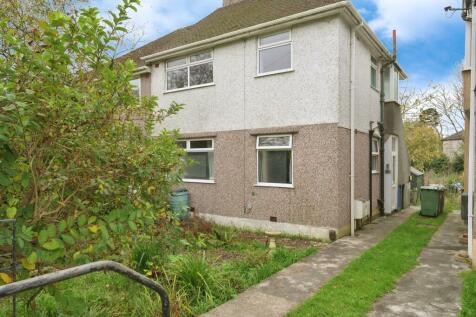 2 bedroom ground floor flat for sale