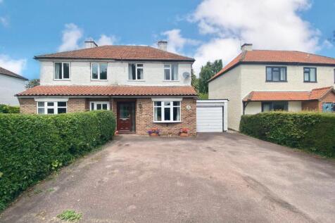 3 bedroom semi-detached house for sale