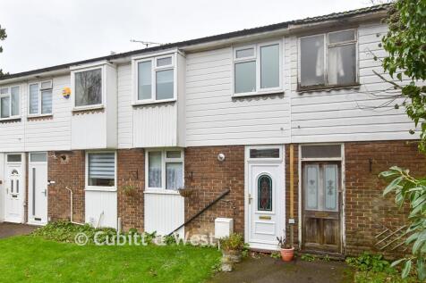 Wimblehurst Road, Horsham, West Sussex 2 bed terraced house for sale