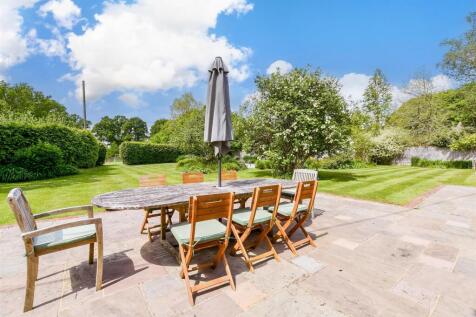 3 bedroom chalet for sale