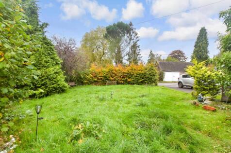 The Clears, Reigate, Surrey 3 bed detached house for sale