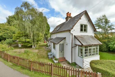 Rectory Lane, Buckland, Surrey 2 bed detached house for sale