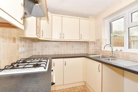 Swan Close, Southwater, Horsham, West... 3 bed semi