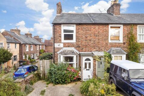 2 bedroom end of terrace house for sale