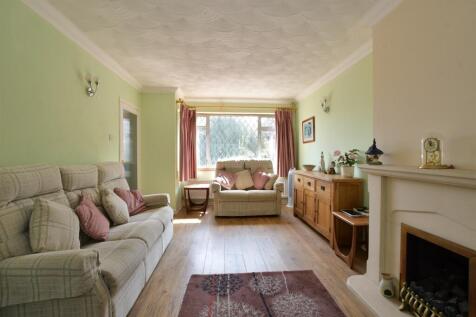 5 bedroom semi-detached house for sale