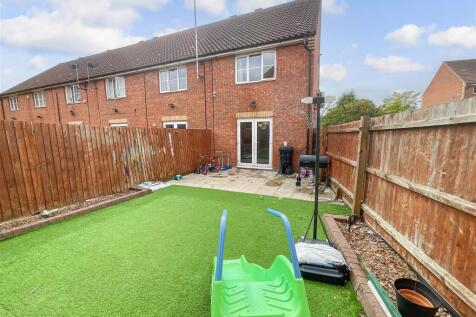 Westfield Gardens, Romford, Essex 3 bed end of terrace house for sale