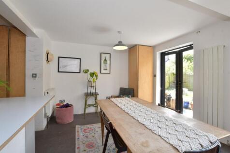Chester Road, Walthamstow 4 bed end of terrace house for sale