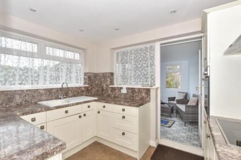 3 bedroom semi-detached bungalow for sale