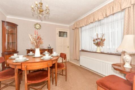 3 bedroom semi-detached bungalow for sale