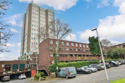 Woodford Green, Woodford Green, Essex 1 bed apartment for sale