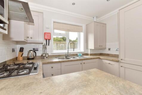 2 bedroom park home for sale