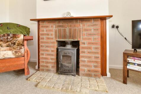 2 bedroom terraced bungalow for sale