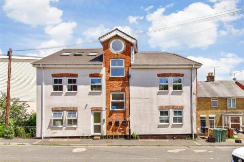 Arctic Road, Cowes, Isle of Wight 2 bed flat for sale