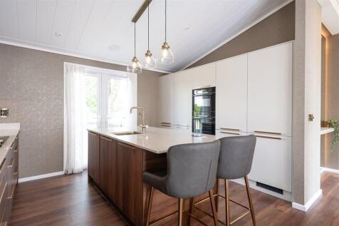 2 bedroom park home for sale