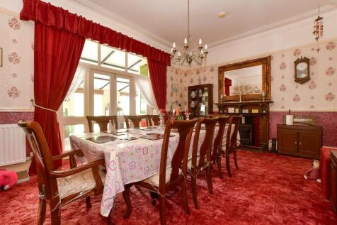 7 bedroom detached house for sale