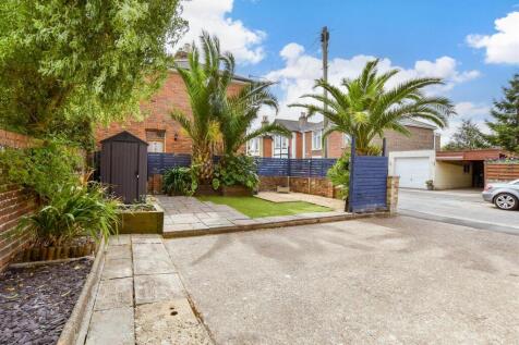 5 bedroom block of apartments for sale