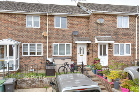 Stainers Close, Ryde, Isle of Wight 2 bed terraced house for sale