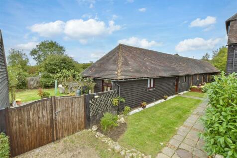 2 bedroom semi-detached bungalow for sale