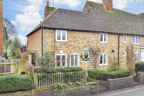 Upper Street, Leeds, Maidstone, Kent 2 bed end of terrace house for sale