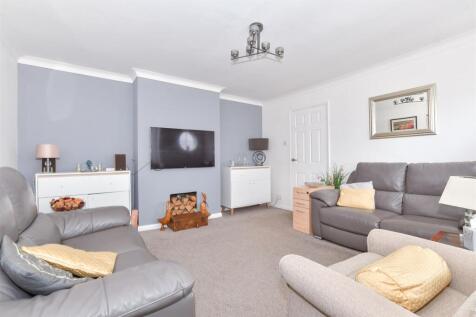 2 bedroom semi-detached bungalow for sale