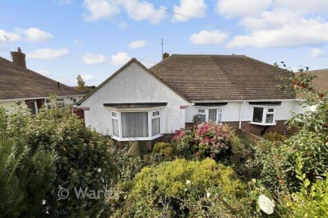 2 bedroom semi-detached bungalow for sale