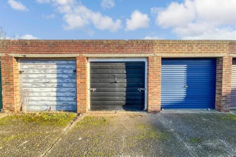 Luton Avenue, Broadstairs, Kent 1 bed garage for sale