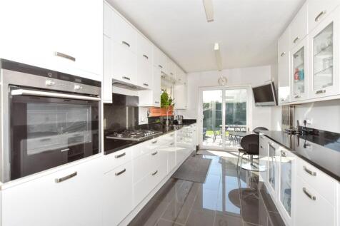 Osborne Road, Broadstairs, Kent 6 bed detached house for sale