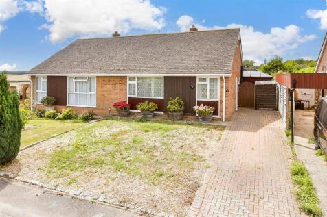 2 bedroom semi-detached bungalow for sale