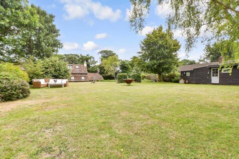 2 bedroom cottage for sale