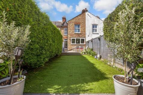 The Grove, Deal, Kent 3 bed terraced house for sale