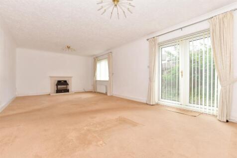 Walmer Gardens, Deal, Kent 4 bed detached house for sale
