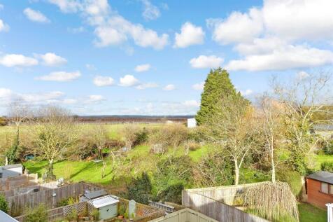 4 bedroom town house for sale