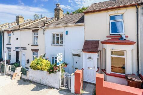 Gardiner Street, Gillingham, Kent 3 bed terraced house for sale