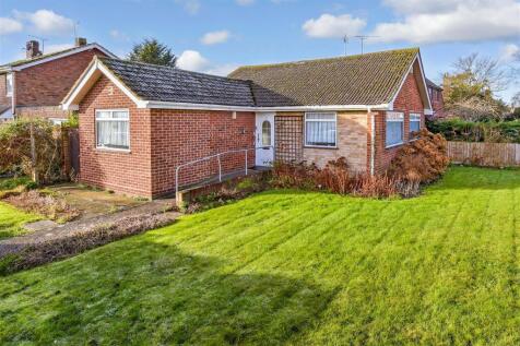 2 bedroom semi-detached bungalow for sale