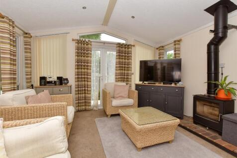 Woodlands Park, Biddenden, Ashford, Kent 2 bed park home for sale