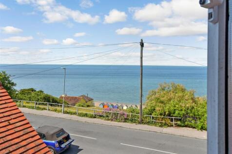 4 bedroom chalet for sale