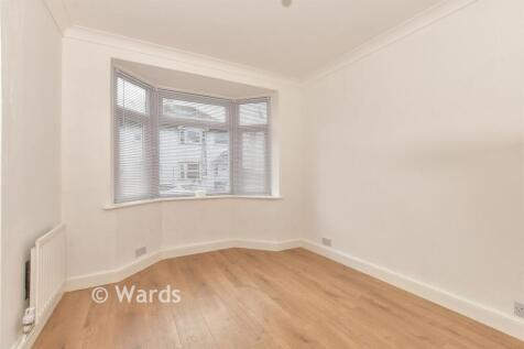 2 bedroom semi-detached bungalow for sale