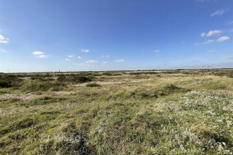 3 bedroom semi-detached bungalow for sale