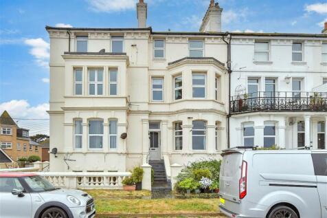 Marine Parade, Littlestone, New... 2 bed flat for sale